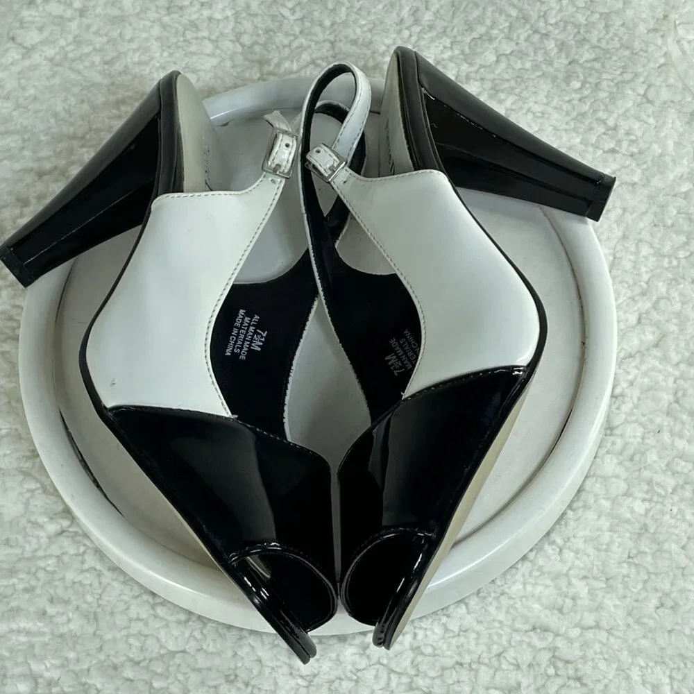 Pierre Dumas High Heels Womens 7.5 M Black White 3.5 Inch Block Heel Adjustable